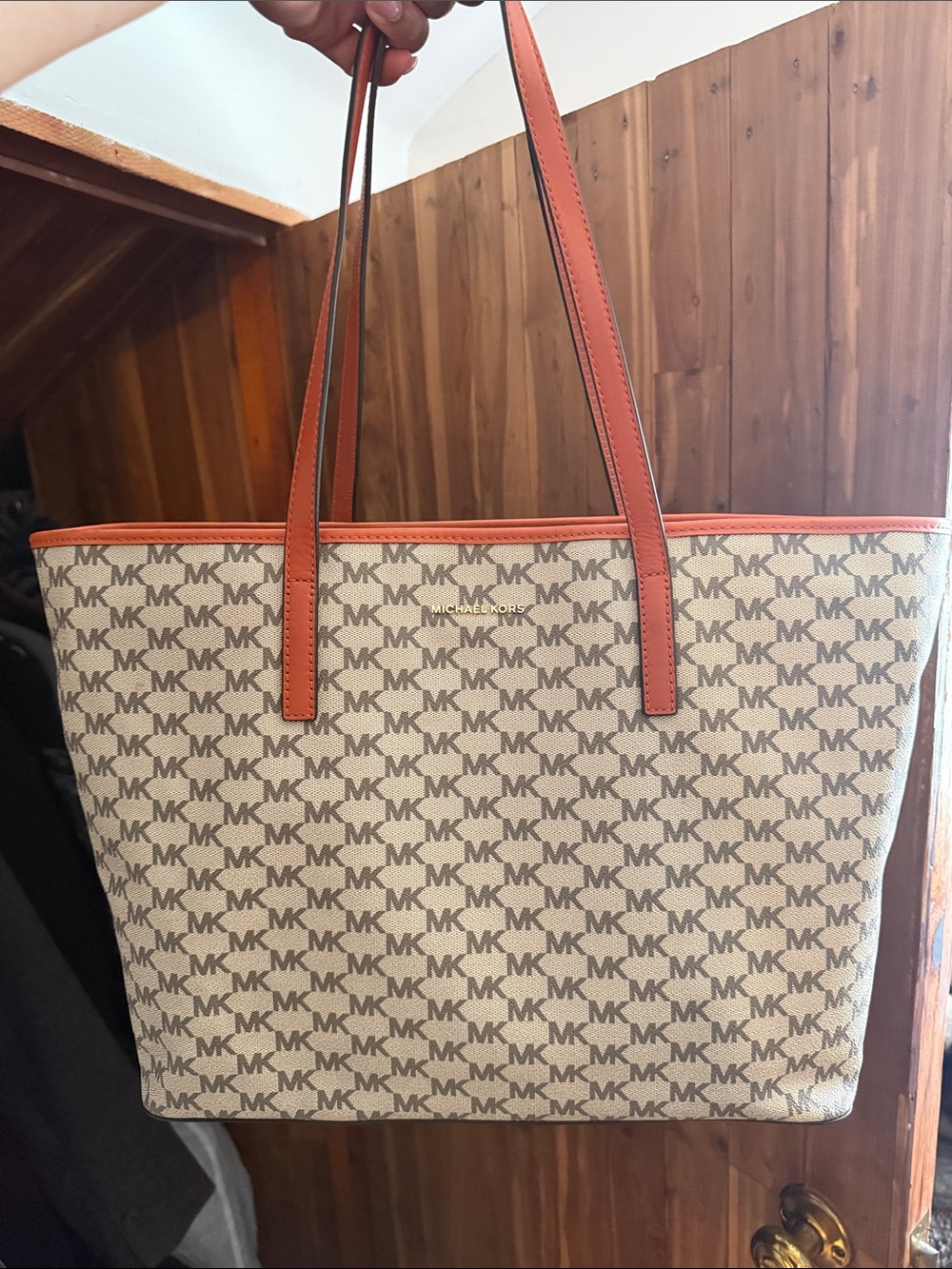 Michael Michael Kors Emry LG TZ TOTE Nat/ Orange